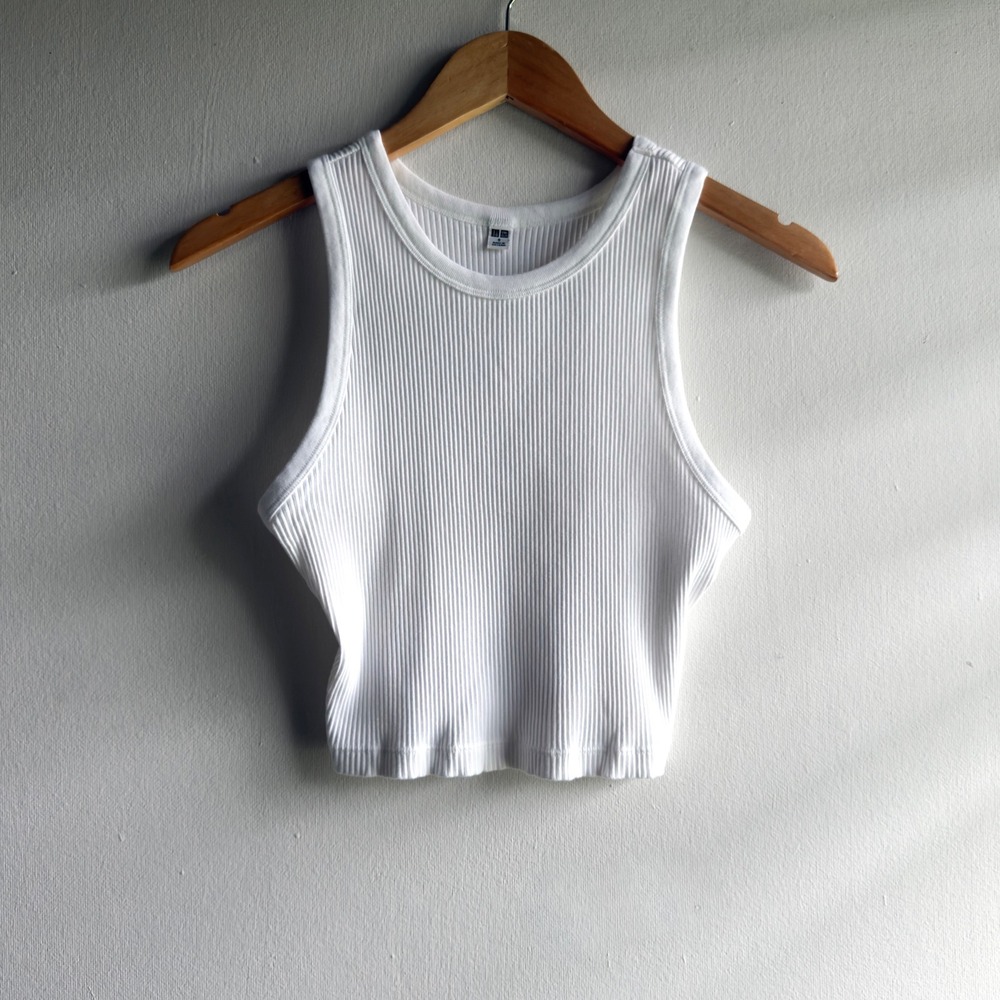 Uniqlo Ribbed Cropped Tank Top Women Small White Minimalist Basic